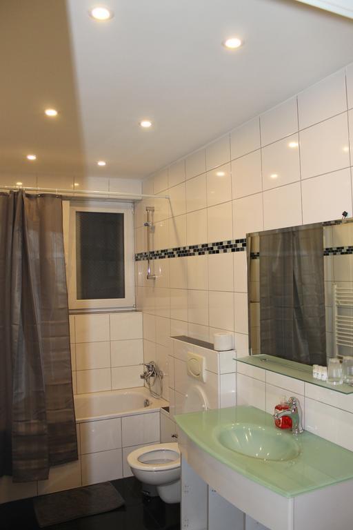 Kln Apartments ケルン エクステリア 写真